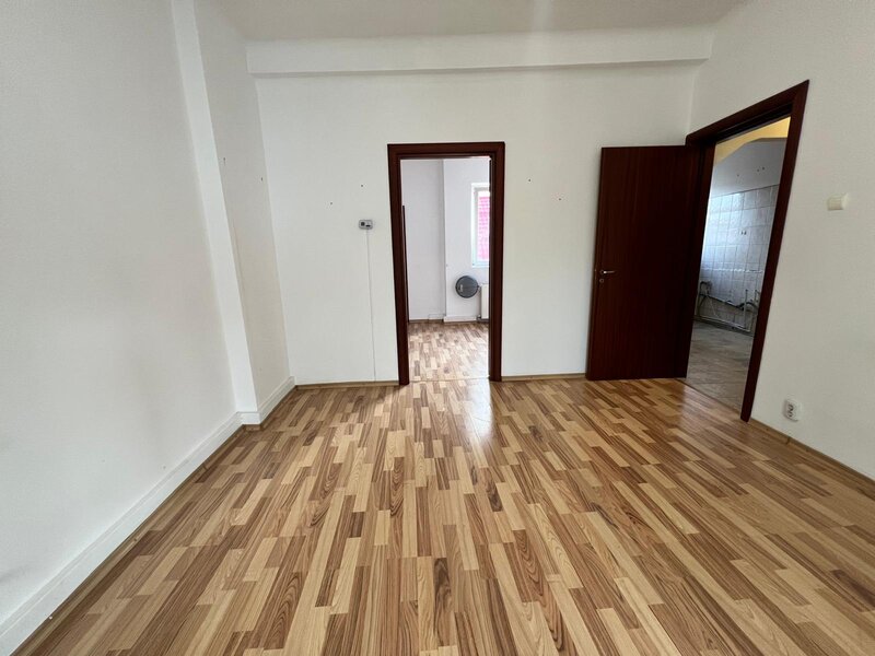 Unirii- Maximilian Popper, 2 camere in bloc Art Deco,