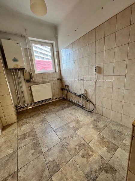 Unirii- Maximilian Popper, 2 camere in bloc Art Deco,